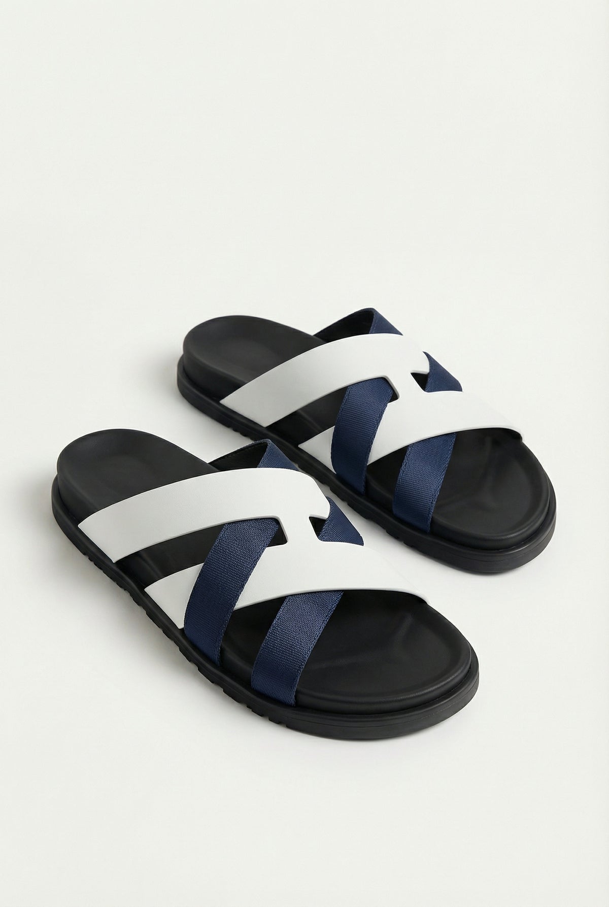 Sandalo in pelle Amalfi bianco e blu navy