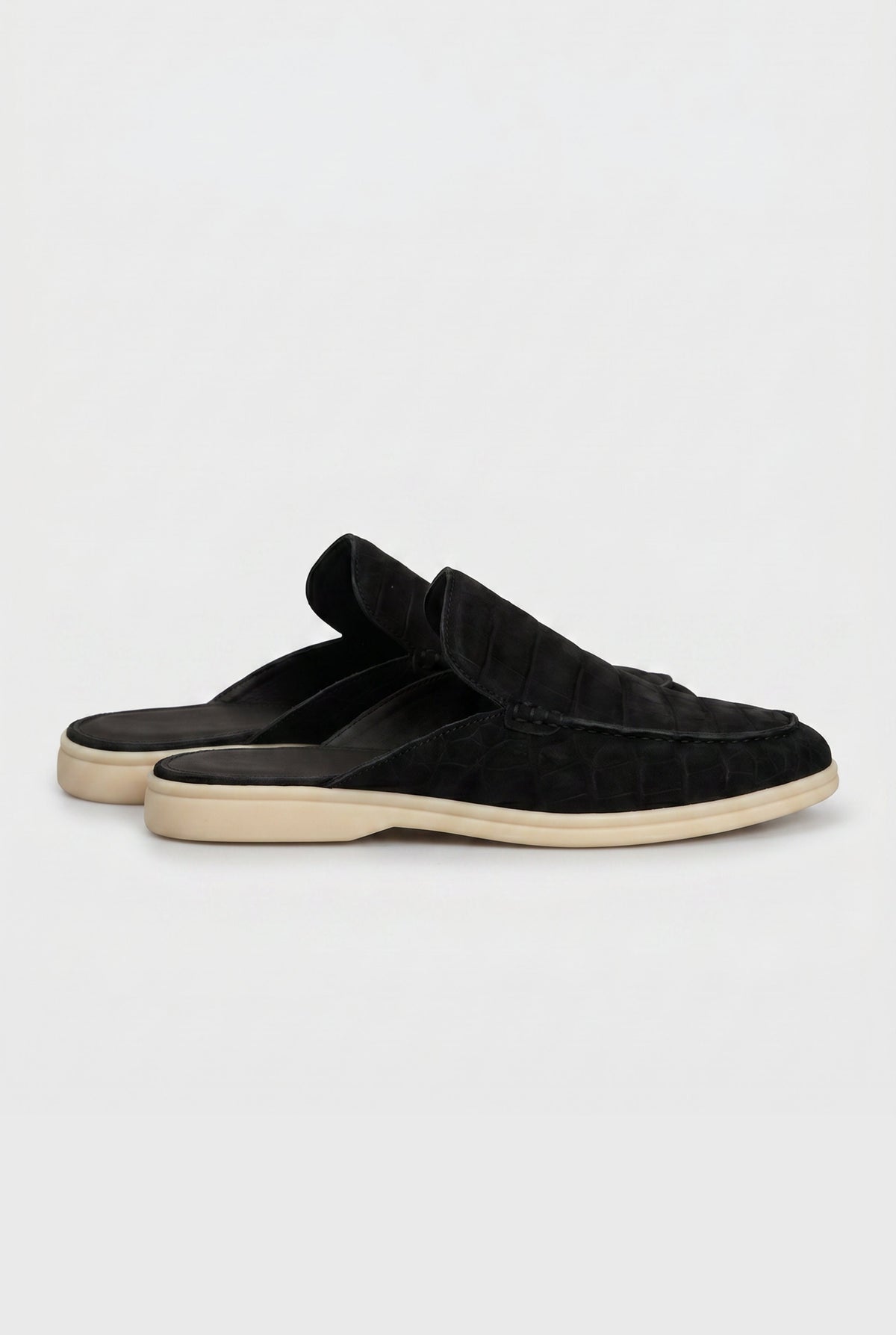 Black Crocodile Yacht Mule