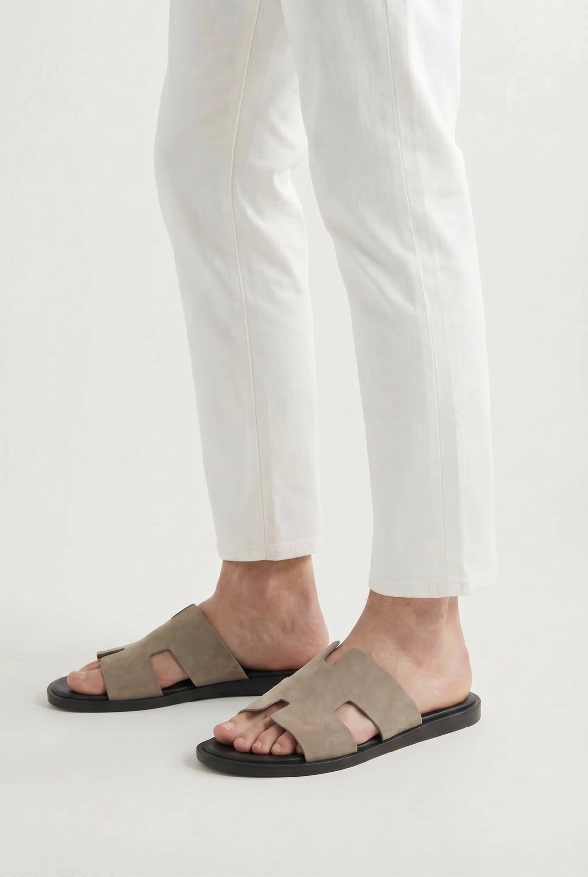 Ciabatta Capri in camoscio color pietra