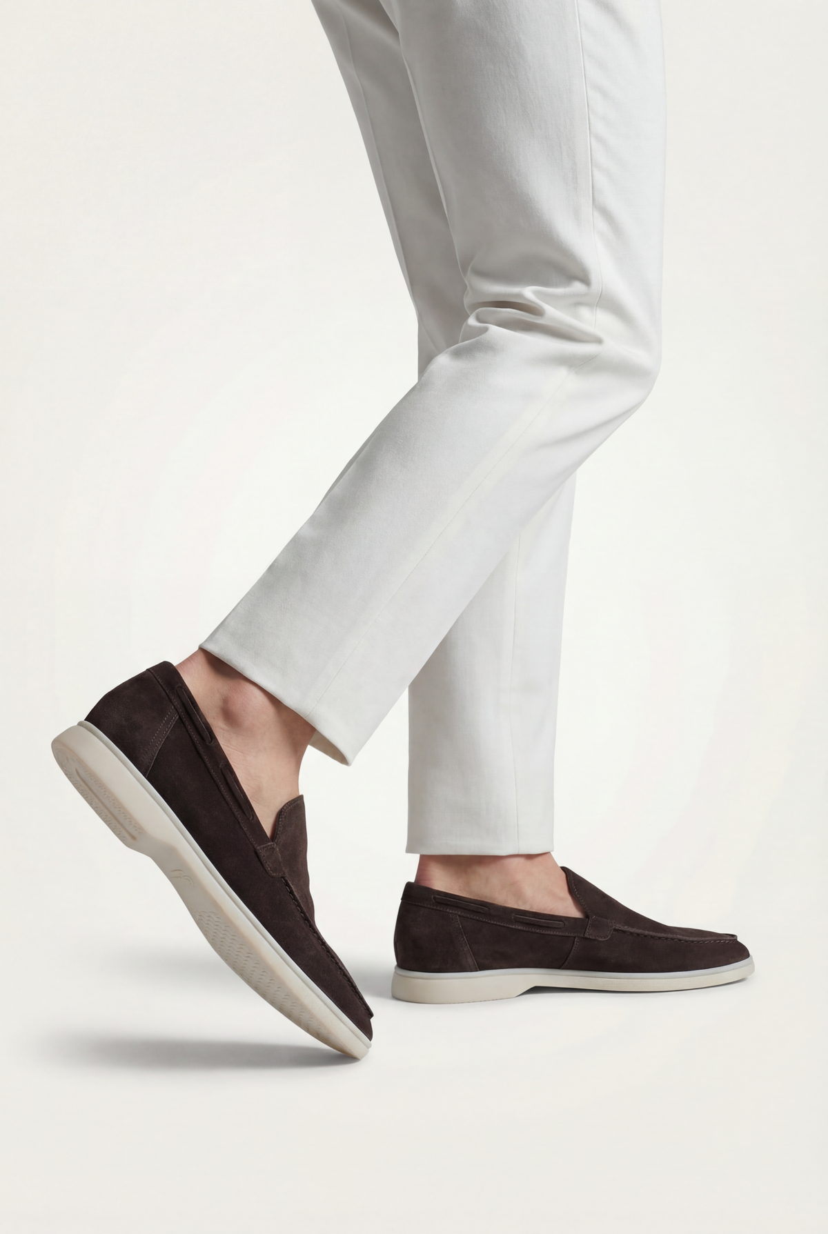 Mocasín clásico de ante Amalfi marrón
