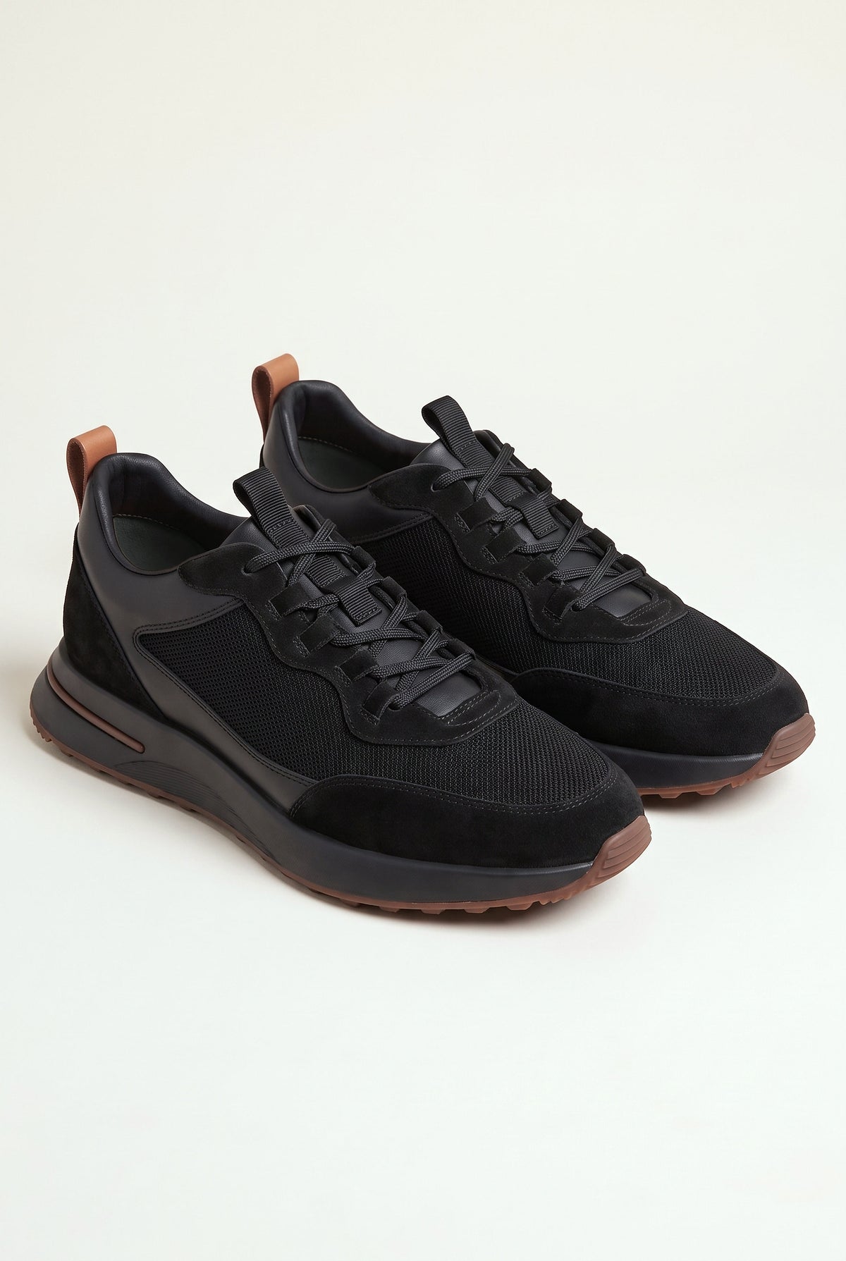 Black Como Trainer