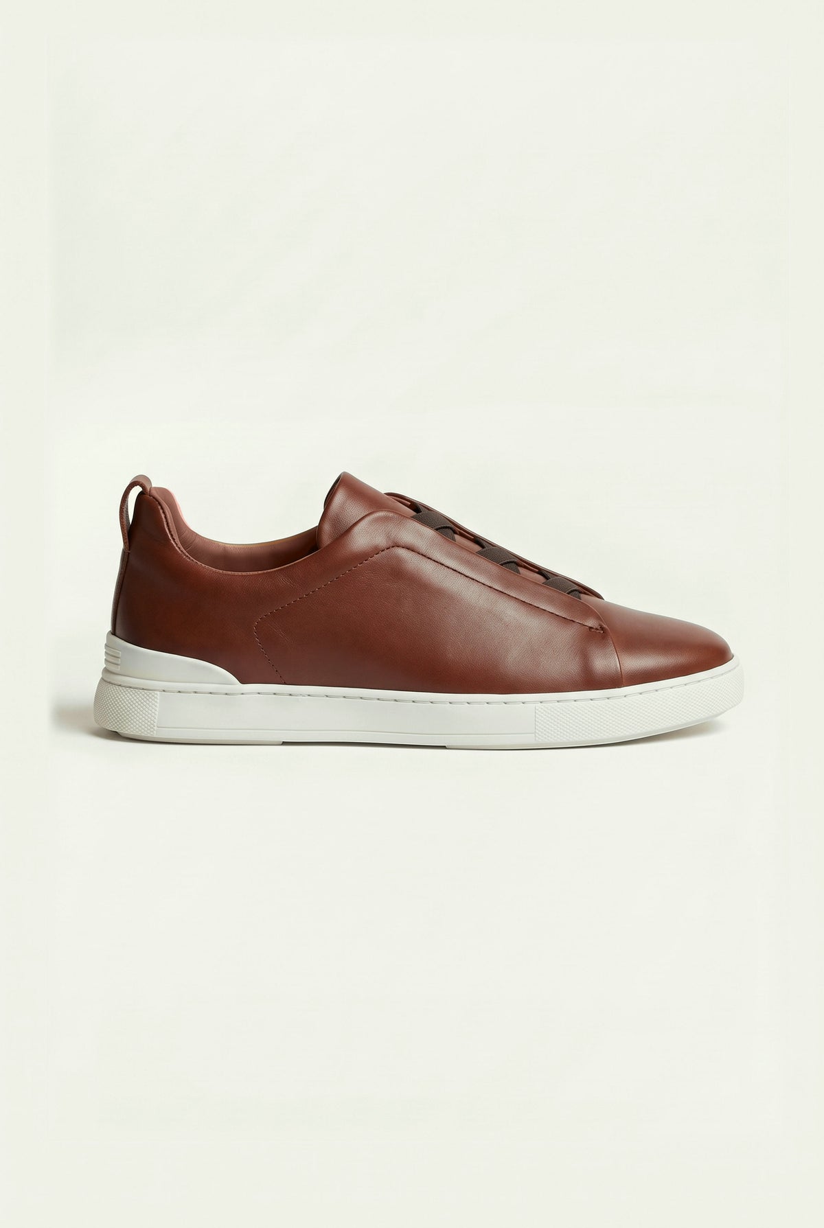 Chestnut Positano Trainer