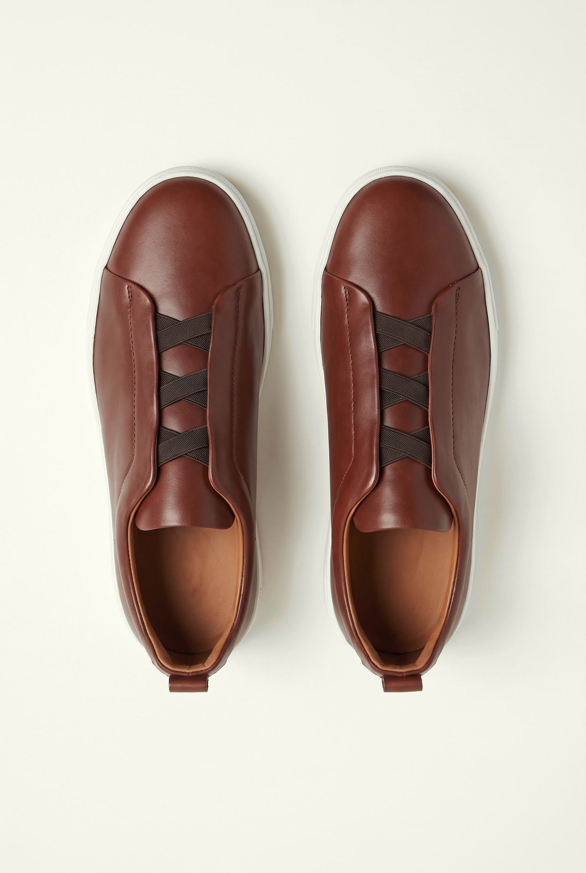Chestnut Positano Trainer