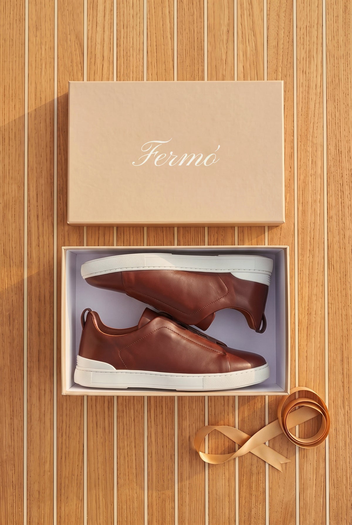Chestnut Positano Trainer