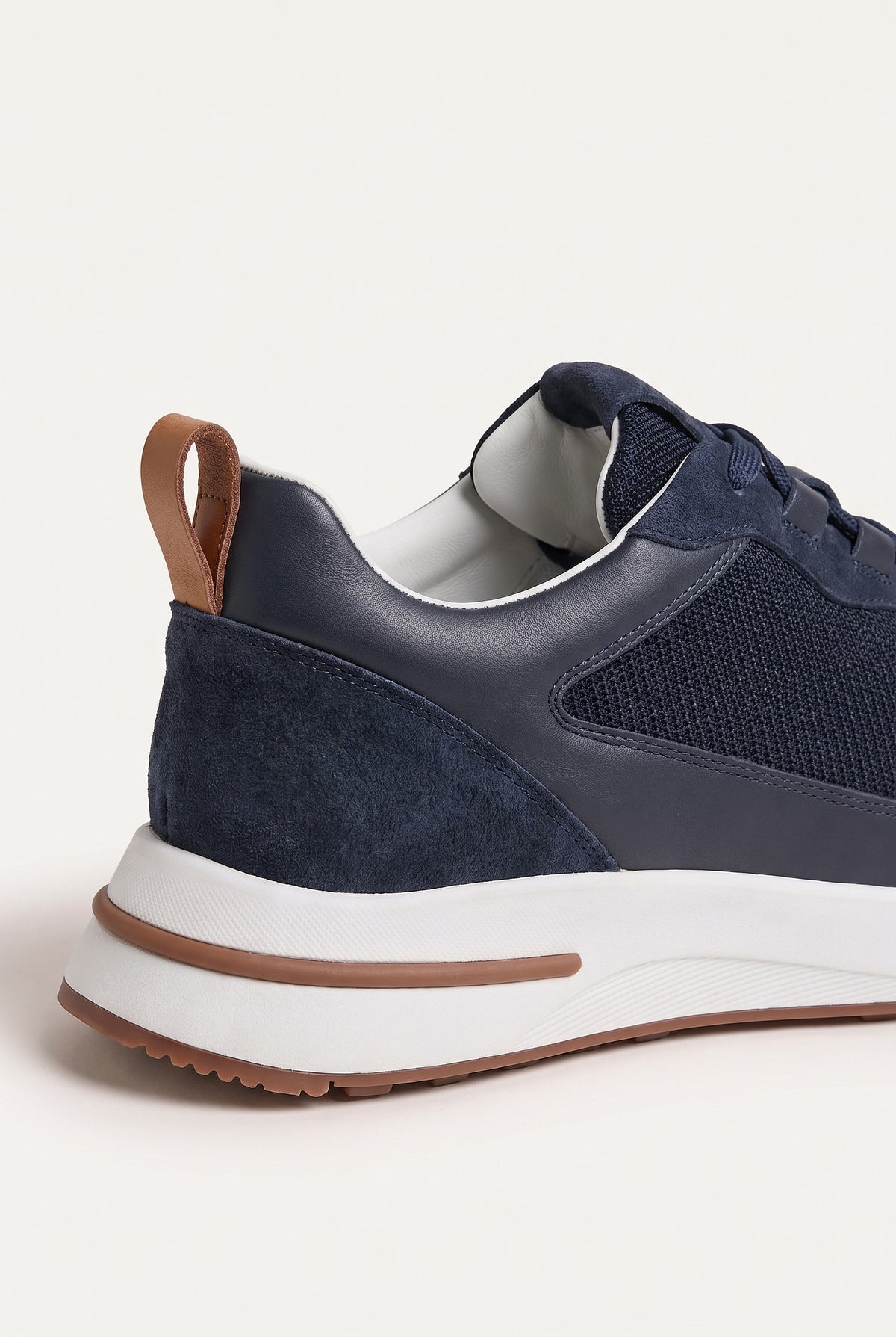 Navy Como Trainer