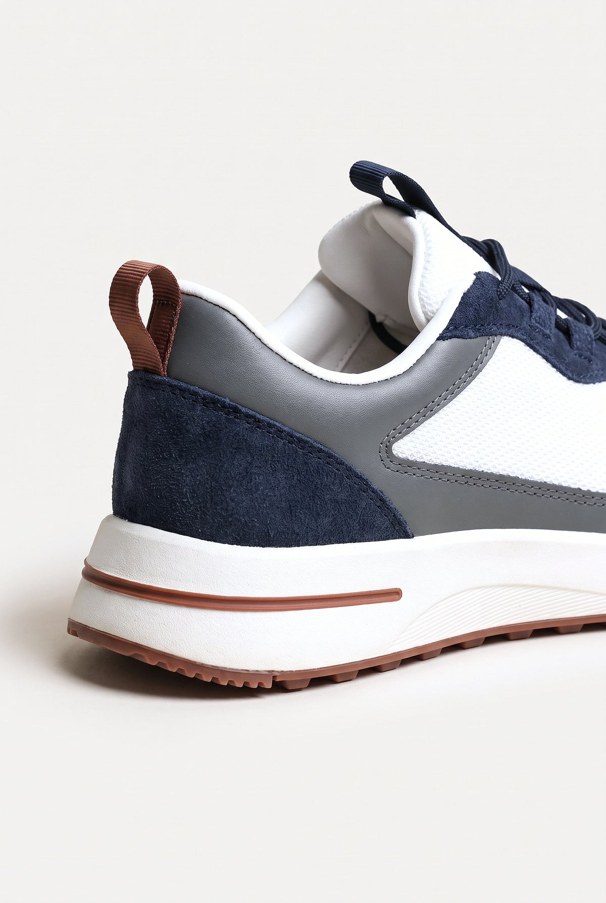 Navy White Como Trainer
