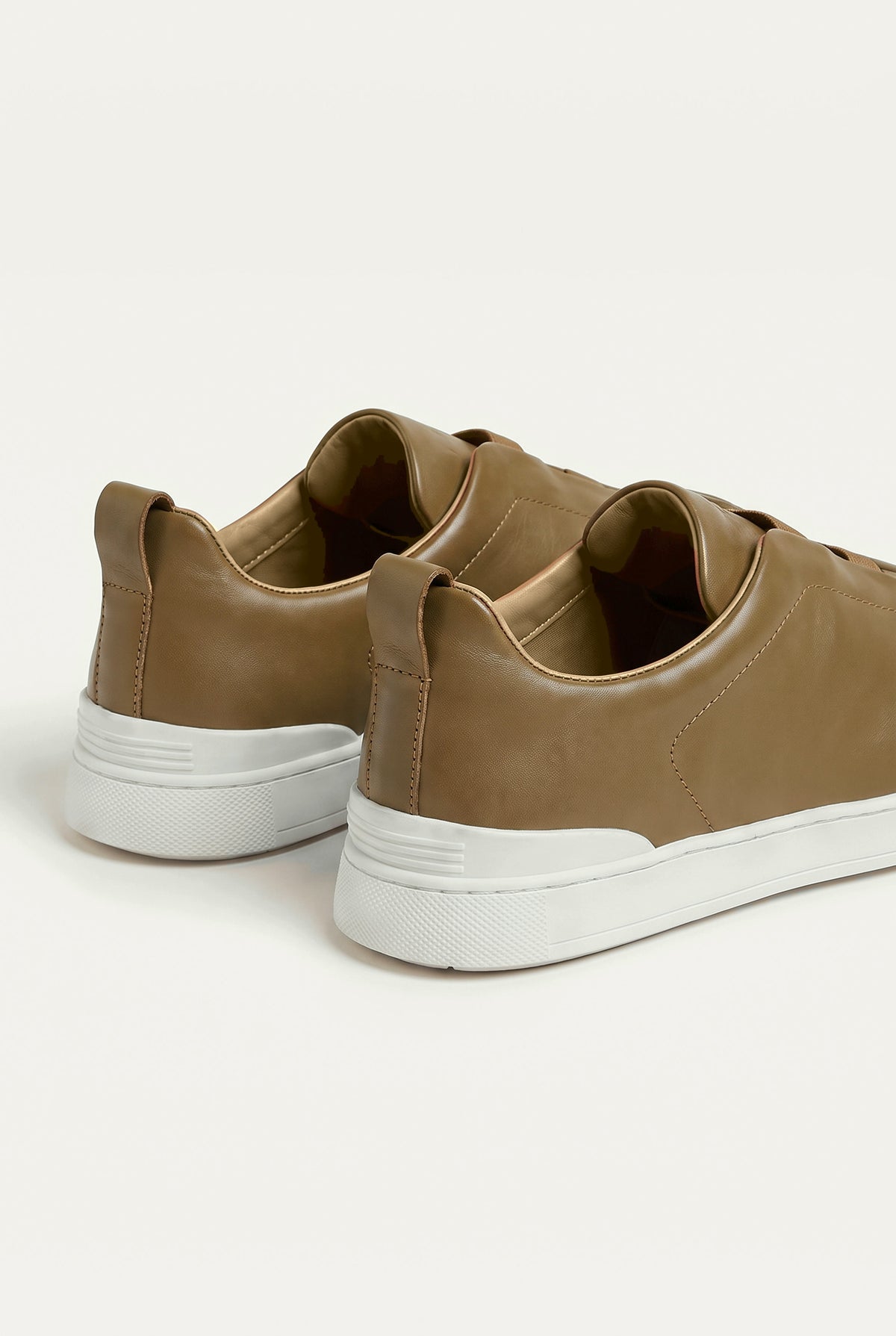 Tobacco Positano Trainer