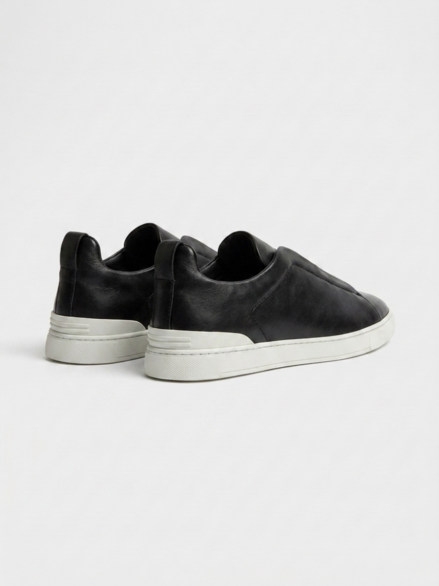 Black Positano Trainer