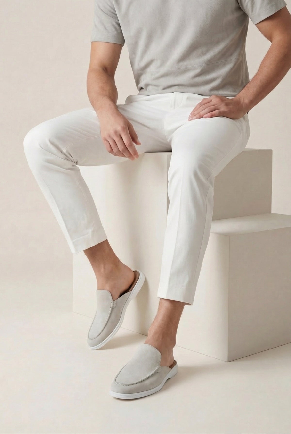 Mule Yacht in suede bianche