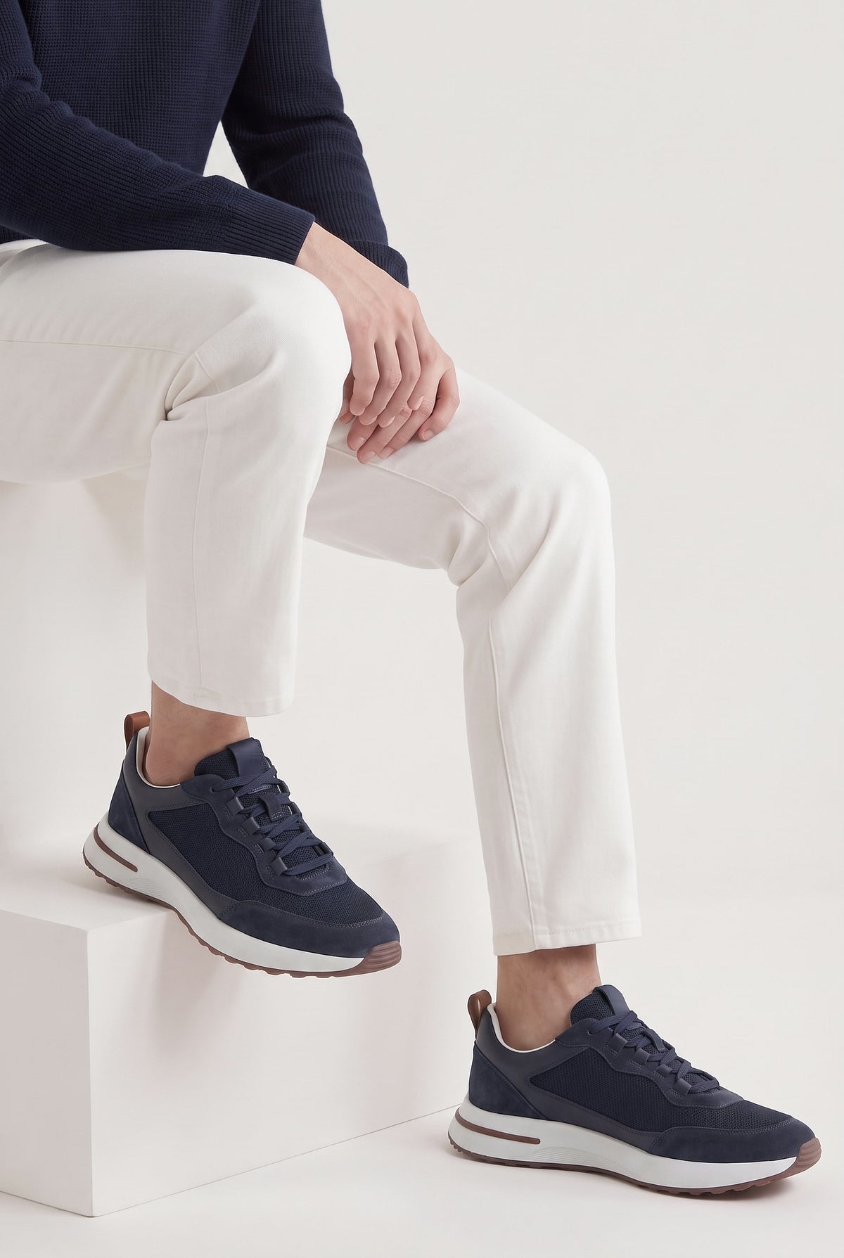Navy Como Trainer