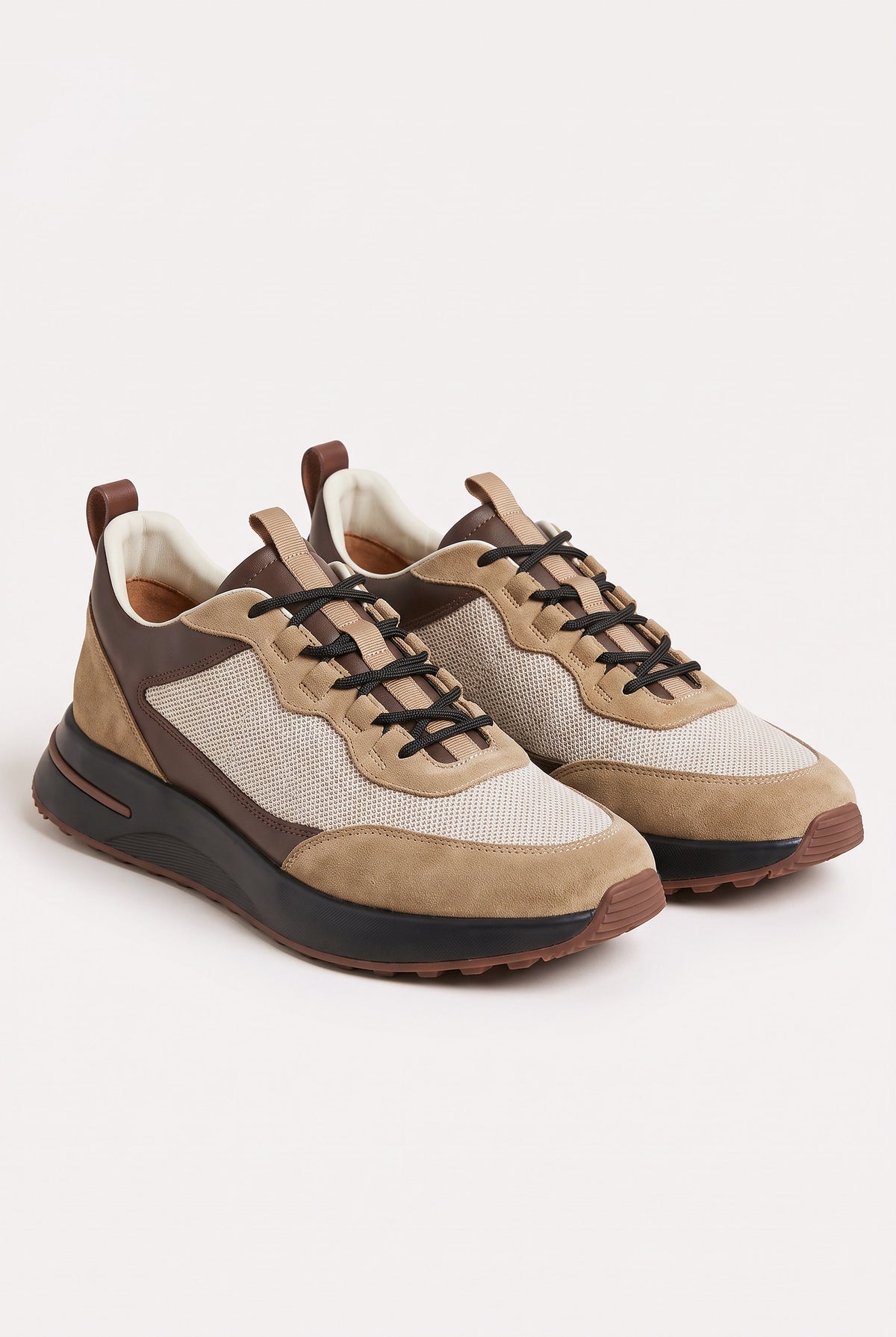 Tobacco Como Trainer