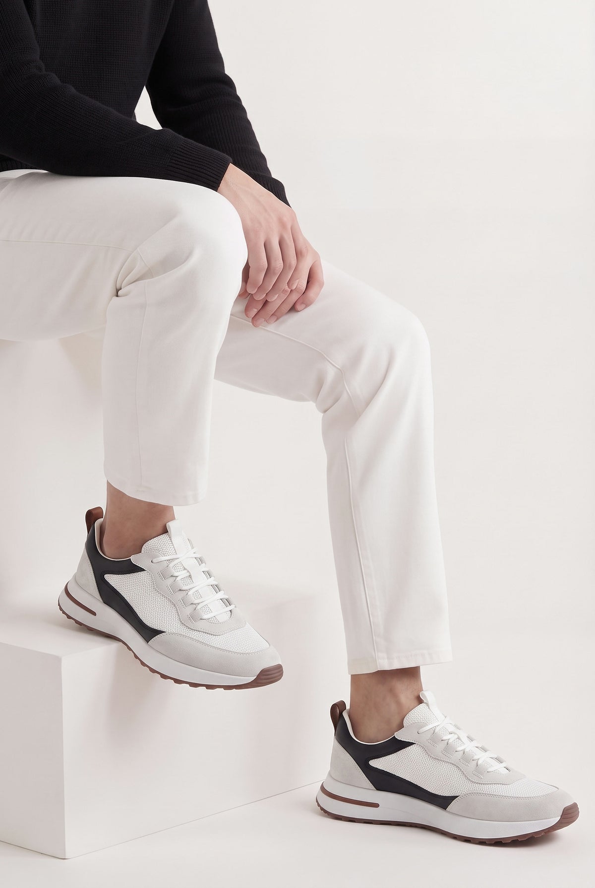 White Black Como Trainer