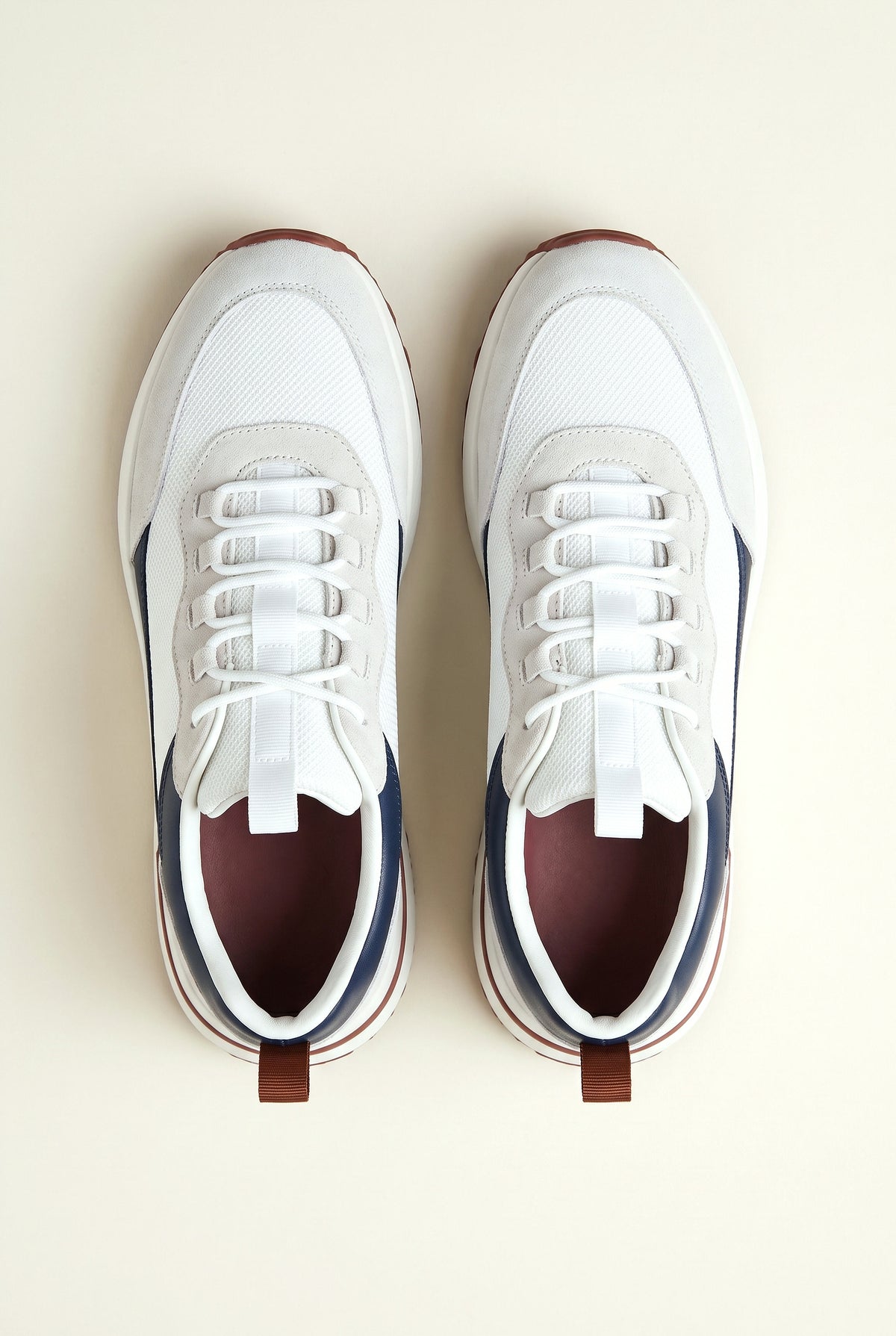 White Navy Como Trainer